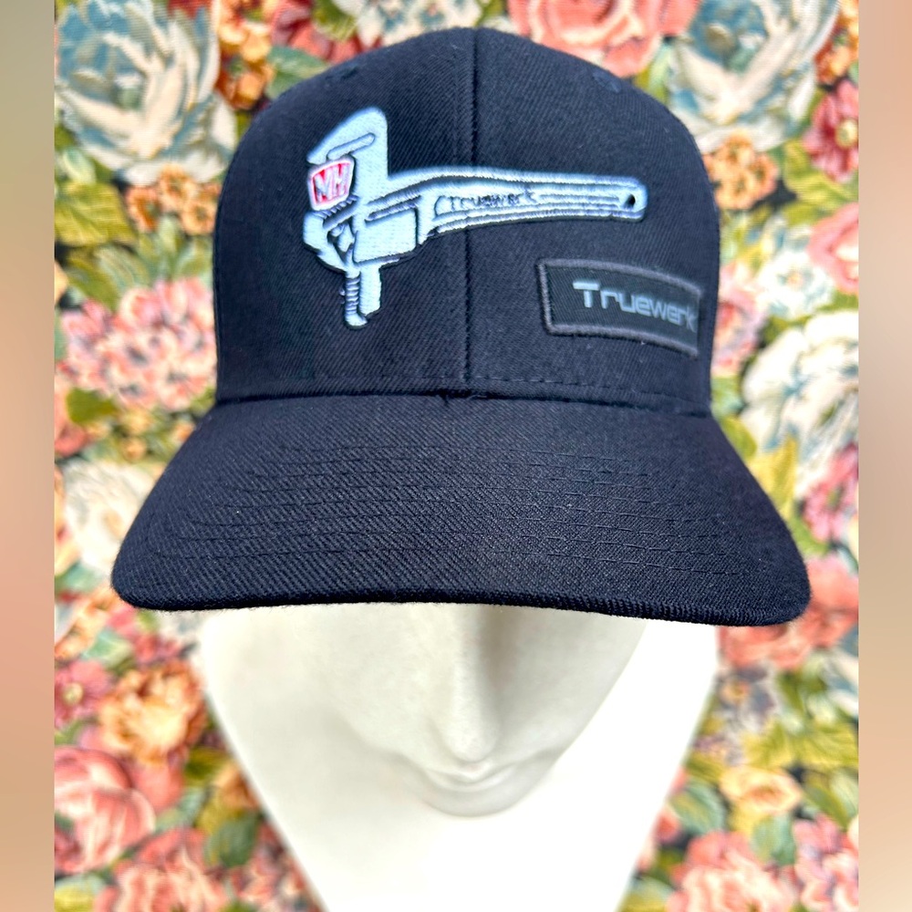 Truewerk Black Truckers Cap